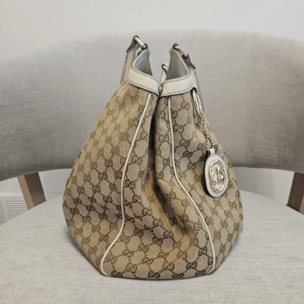 Gucci Sukey Large tote with detachable interlocking G charm - Picture 4 of 8